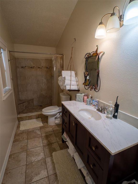 Image 7 of property listing at 9502 LUPINE AVENUE, Orlando, FL 32824