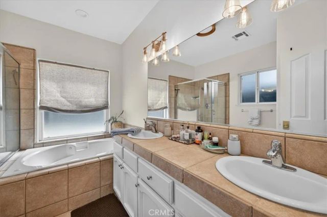 1555 Taylor, Madera, CA 93637