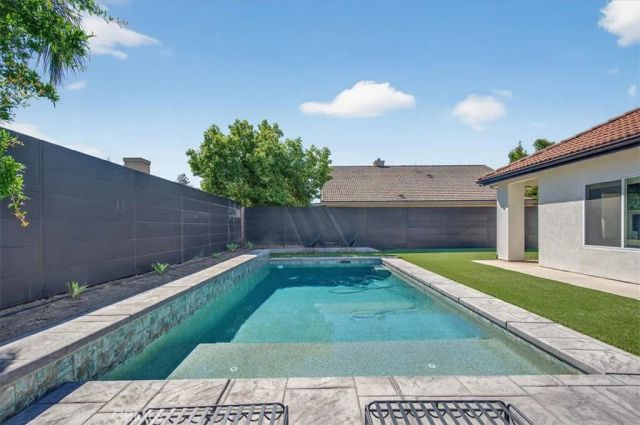 1555 Taylor, Madera, CA 93637