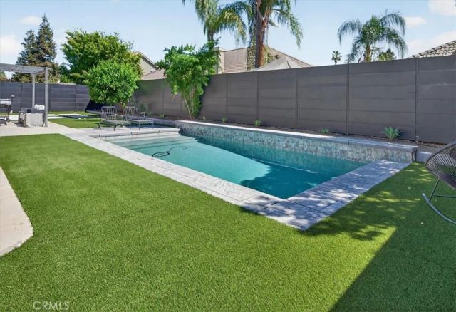 1555 Taylor, Madera, CA 93637
