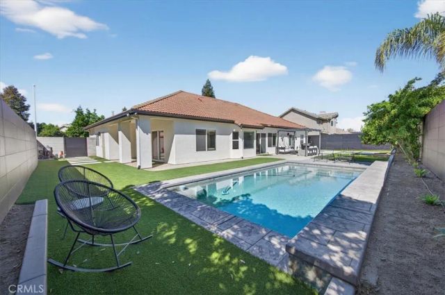 1555 Taylor, Madera, CA 93637