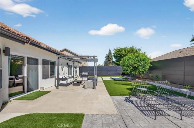 1555 Taylor, Madera, CA 93637