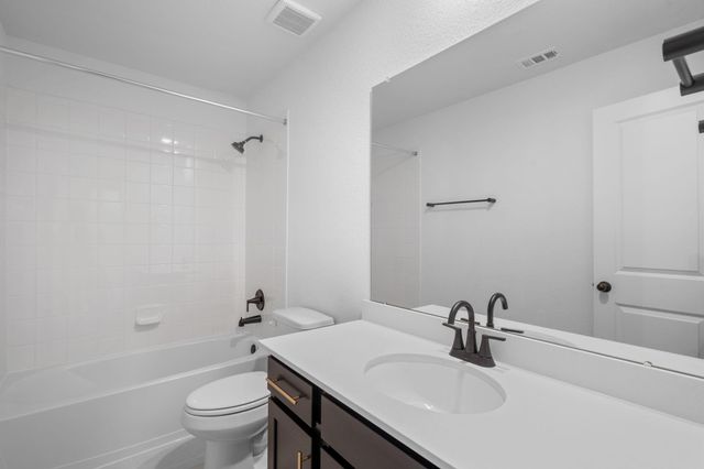 703 Beautyberry Way, Rosenberg, TX 77471