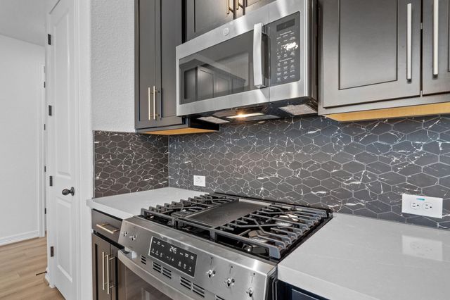 703 Beautyberry Way, Rosenberg, TX 77471