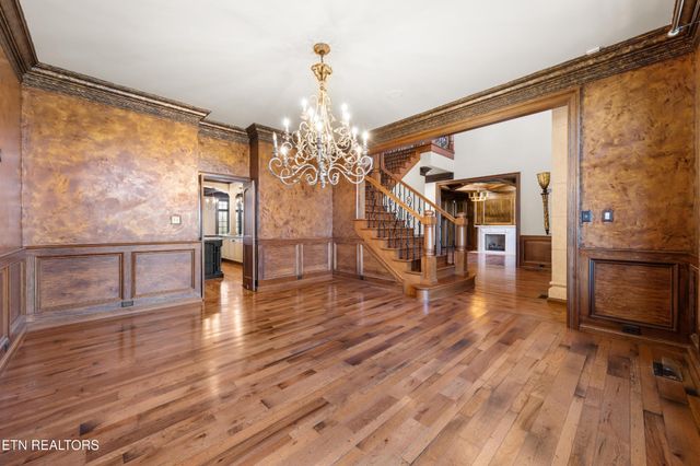 9340 Linksvue Drive, Knoxville, TN 37922