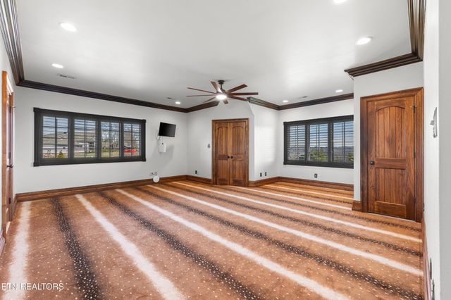 9340 Linksvue Drive, Knoxville, TN 37922