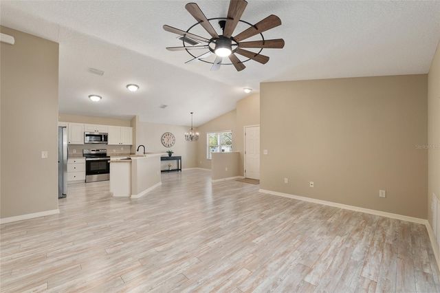 2082 HARSTON TRAIL, The Villages, FL 32162