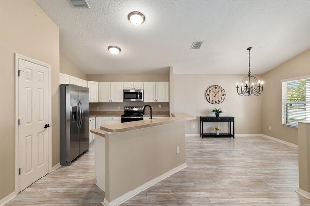 2082 HARSTON TRAIL, The Villages, FL 32162