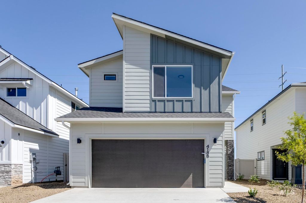 4169 N Delphi Ave, Meridian, ID 83646