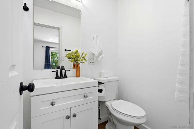 856 Elm Ave, Chula Vista, CA 91911