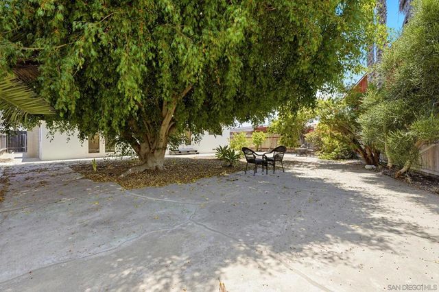 856 Elm Ave, Chula Vista, CA 91911