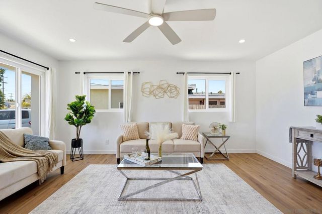856 Elm Ave, Chula Vista, CA 91911