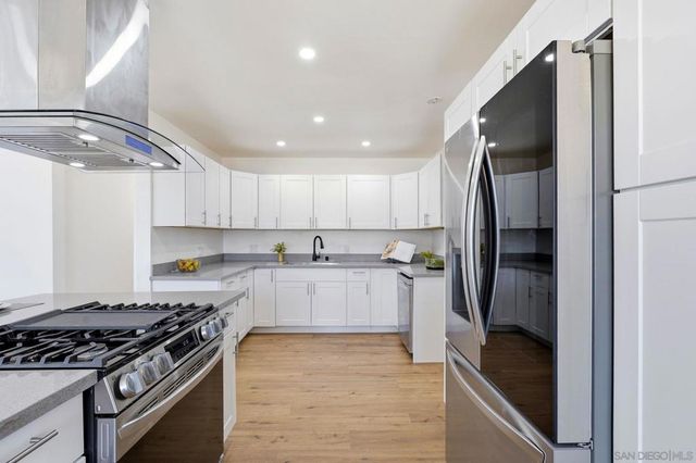 856 Elm Ave, Chula Vista, CA 91911