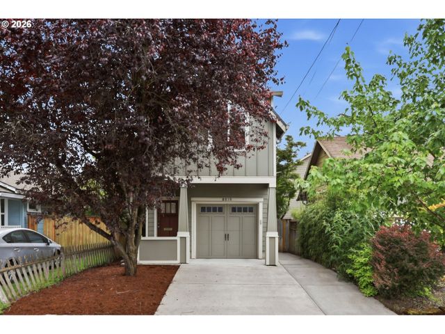 8010 Se TOLMAN St, Portland, OR 97206