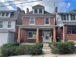 120 Ruth St, Mt Washington, PA 15211