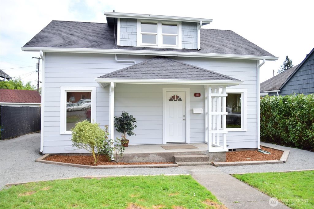 111 SW Alfred Street, Chehalis, WA 98532