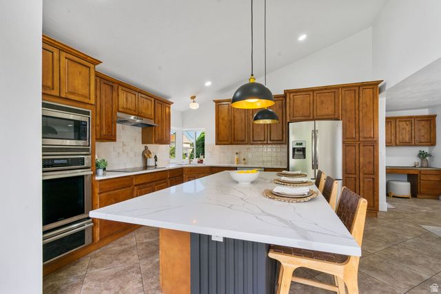 432 E CALNETTE DR, Sandy, UT 84070