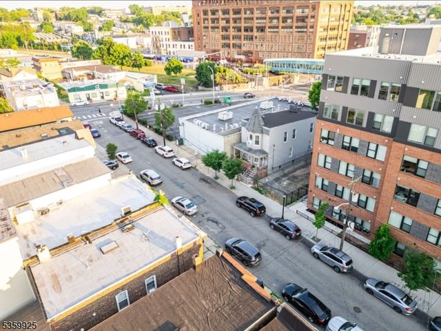 64 Yale Ave, Jersey City, NJ 07304