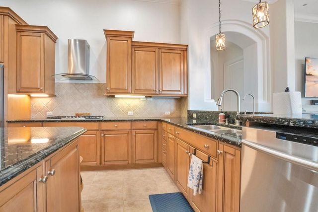 3040 HIGHLANDS BY THE LAKE WAY, Lakeland, FL 33812