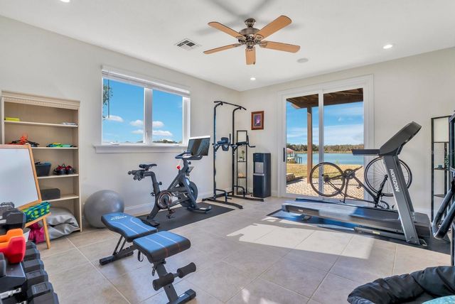 3040 HIGHLANDS BY THE LAKE WAY, Lakeland, FL 33812