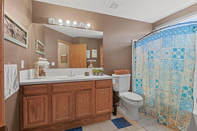 11806 W Dora St, Wichita, KS 67209