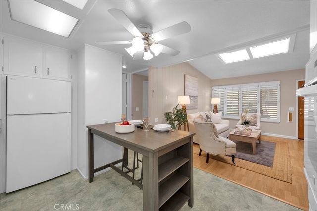 1491 Golden Rain Road 91J, Seal Beach, CA 90740