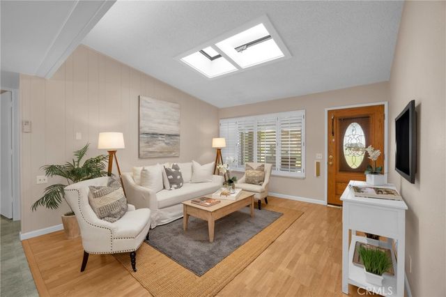 1491 Golden Rain Road 91J, Seal Beach, CA 90740