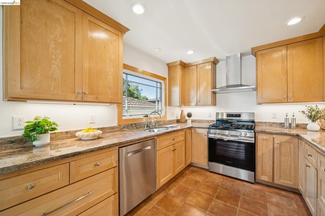 7201 Gladys Avenue, El Cerrito, CA 94530