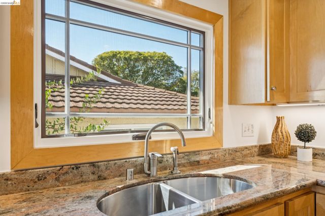 7201 Gladys Avenue, El Cerrito, CA 94530