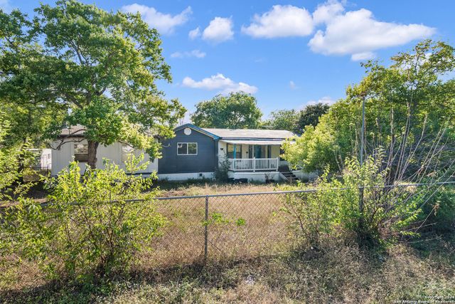5122 Farr Drive, San Antonio, TX 78242