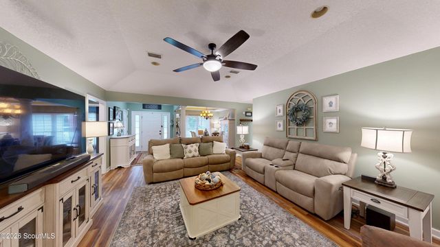 429 Brentwood Circle, Brunswick, GA 31523