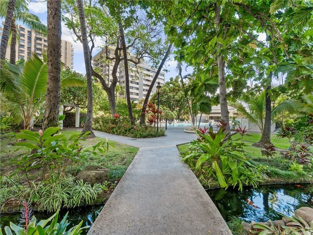 300 Wai Nani Way I1505, Honolulu, HI 96815