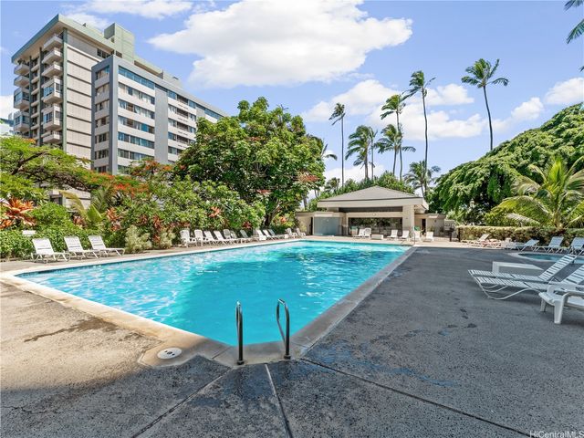 300 Wai Nani Way I1505, Honolulu, HI 96815