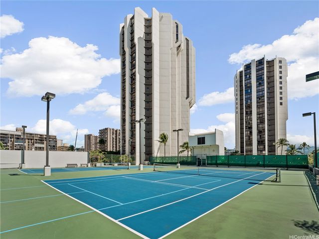300 Wai Nani Way I1505, Honolulu, HI 96815