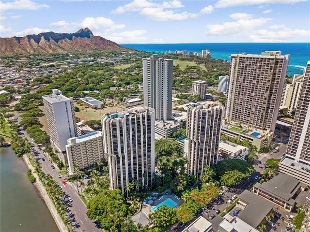 300 Wai Nani Way I1505, Honolulu, HI 96815
