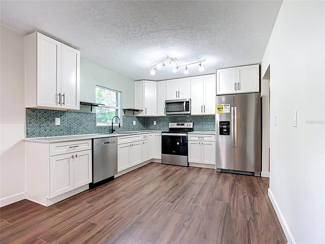 215 EDGEWOOD DRIVE, Bartow, FL 33830