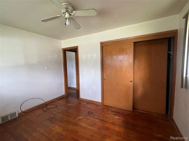 9414 Appoline Street, Detroit, MI 48228