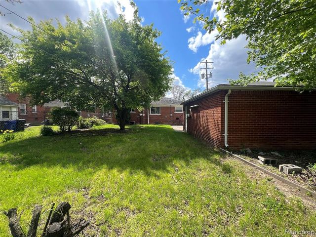 9414 Appoline Street, Detroit, MI 48228