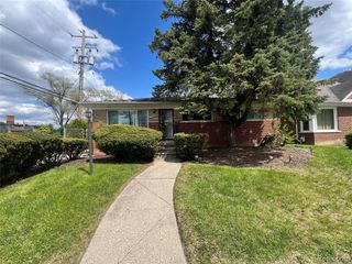 9414 Appoline Street, Detroit, MI 48228