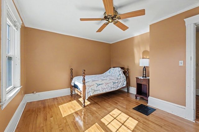 28 Garrison Ave, Haverhill, MA 01830