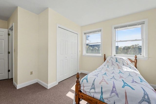 28 Garrison Ave, Haverhill, MA 01830