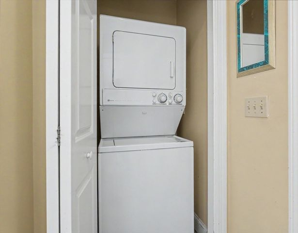 28 Garrison Ave, Haverhill, MA 01830