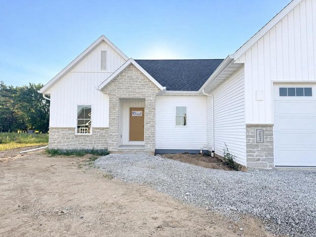 N8844 GALWAY LANE, Menasha, WI 54952