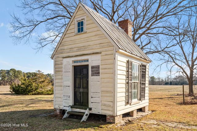 1287 Nc-121, Greenville, NC 27834