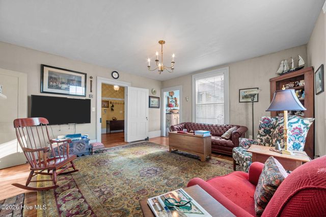 1287 Nc-121, Greenville, NC 27834