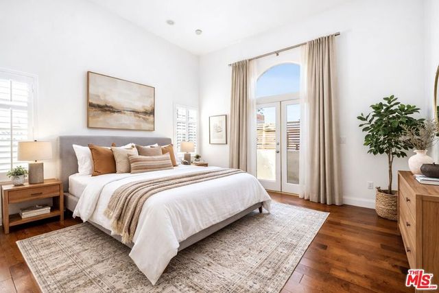 12011 Goshen Avenue 305, Los Angeles, CA 90049