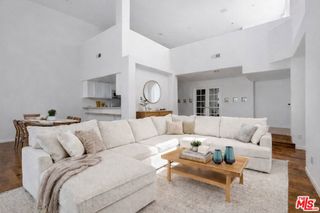 12011 Goshen Avenue 305, Los Angeles, CA 90049