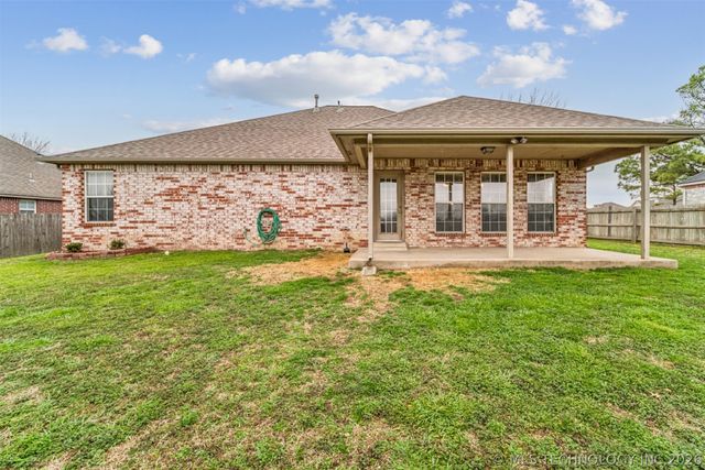 14353 N 106th East Avenue W, Collinsville, OK 74021