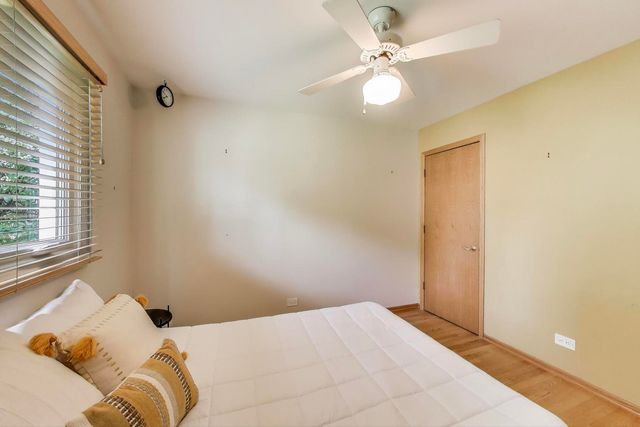 111 S Brighton Place, Arlington Heights, IL 60004