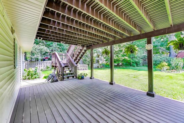 111 S Brighton Place, Arlington Heights, IL 60004